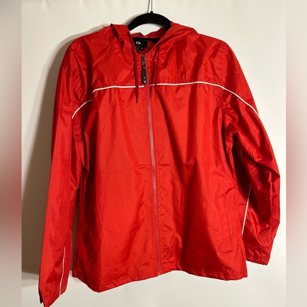 I 5 RED WITH WHITE PIPING MESH LINING ZIP HOODIE WINDBREAKER MENS SIZE LARGE
